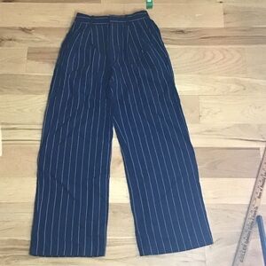 NWT gap women’s size 2 petite wide leg pants